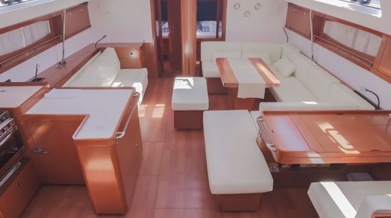 Beneteau Oceanis 60