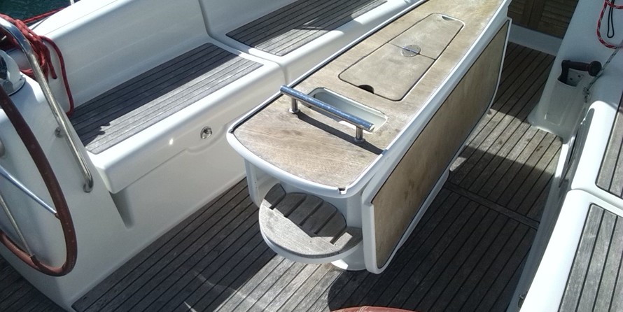 Beneteau Oceanis 43