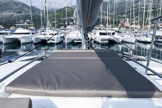 Fountaine Pajot Helia 44