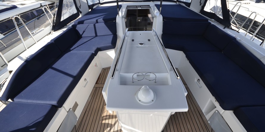 Beneteau Oceanis 46