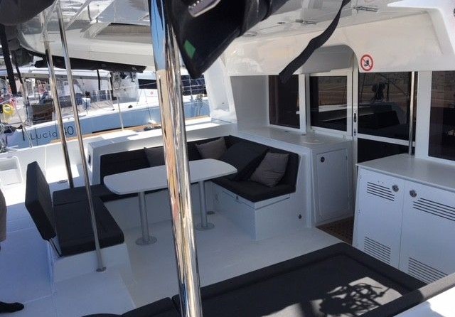 Lagoon 450 F