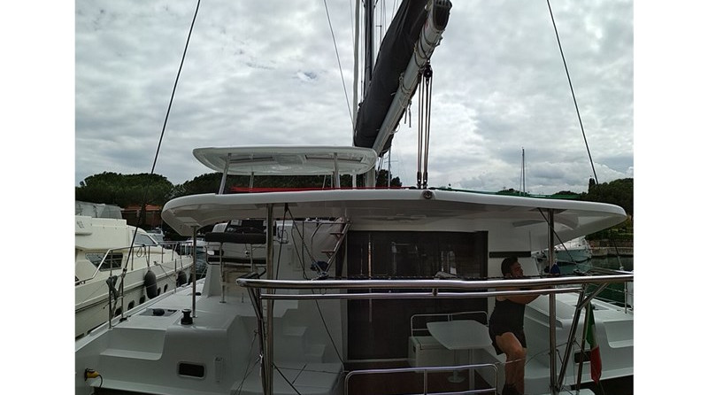 Lagoon 42