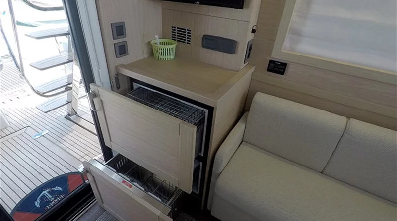 Beneteau Swift Trawler 47