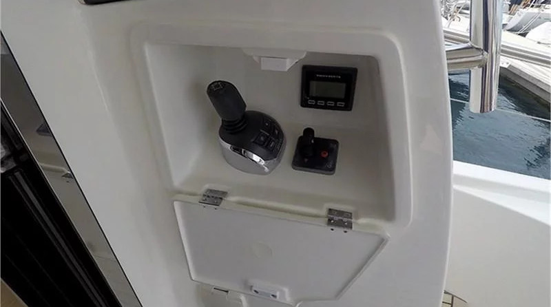 Jeanneau Prestige 590 Fly