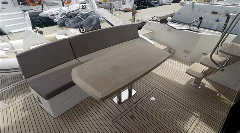 Jeanneau Prestige 590 Fly