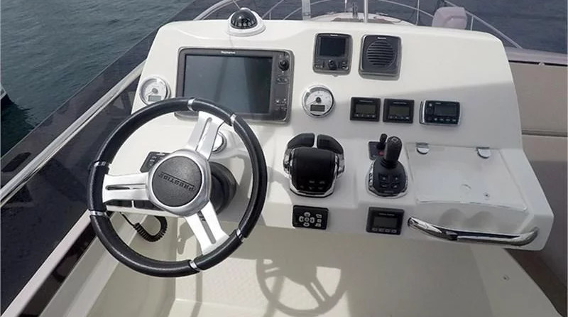 Jeanneau Prestige 590 Fly