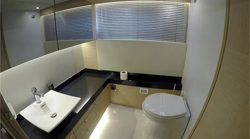 Jeanneau Prestige 590 Fly