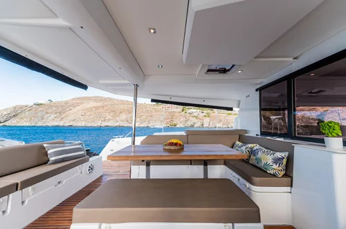 Fountaine pajot 47