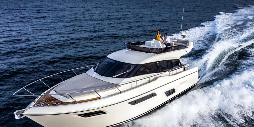 Ferretti 450