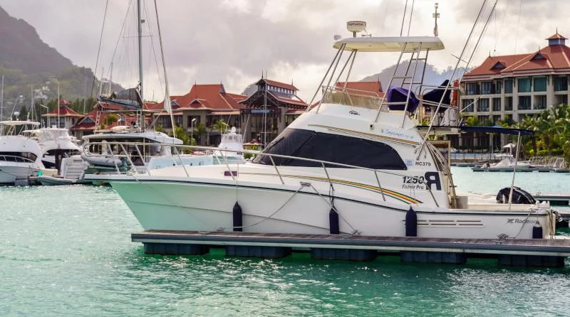 Rodman 1250 Fisher Pro