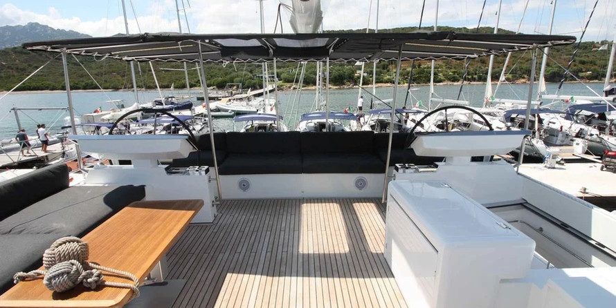 Lagoon 620