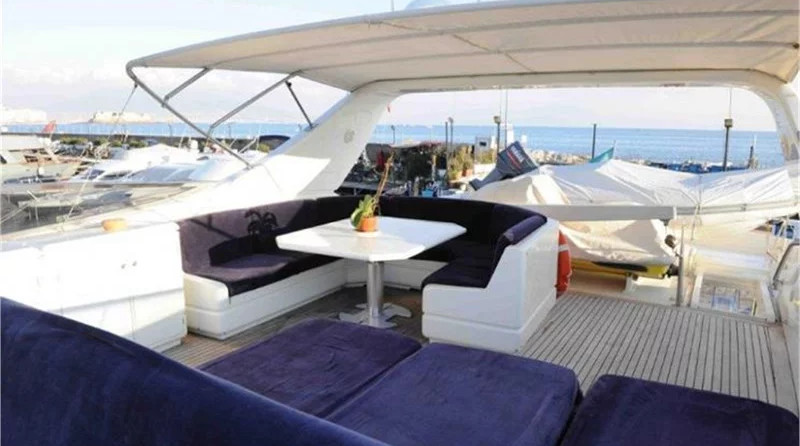 Falcon Yachts 86