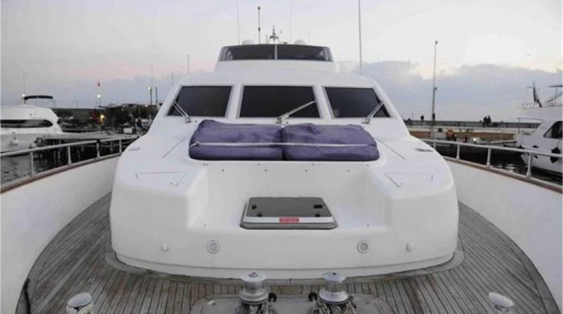 Falcon Yachts 86