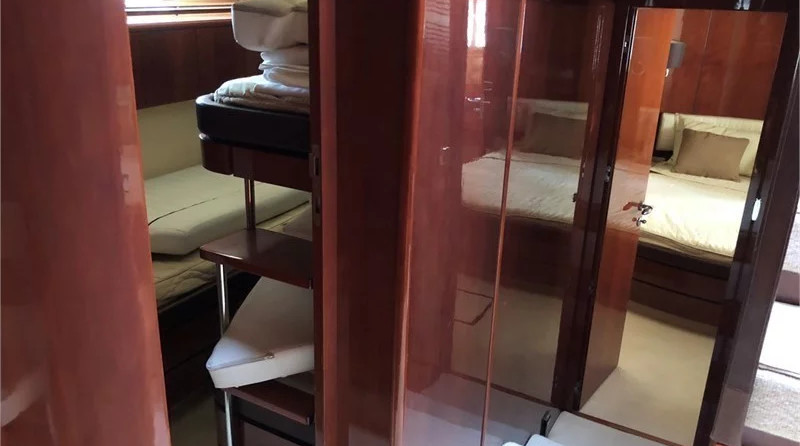 Fairline 74 Squadron