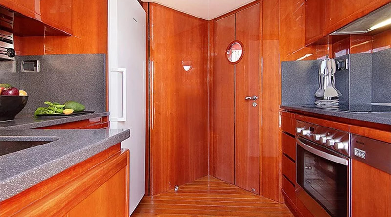 Posillipo Technema 85