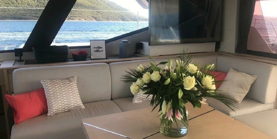 Fountaine Pajot Alegria 67