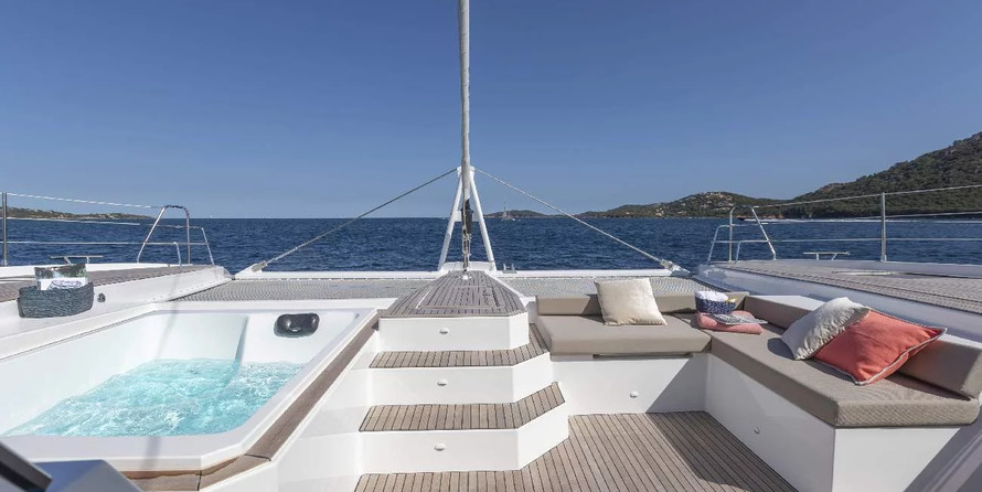 Fountaine Pajot Alegria 67