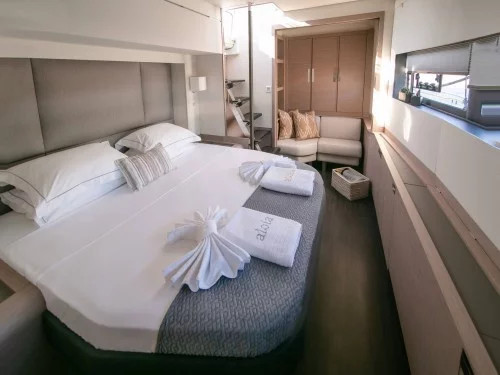 Fountaine Pajot Alegria 67