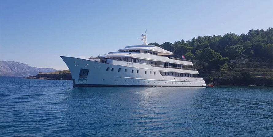 Flash Catamarans VY YOLO