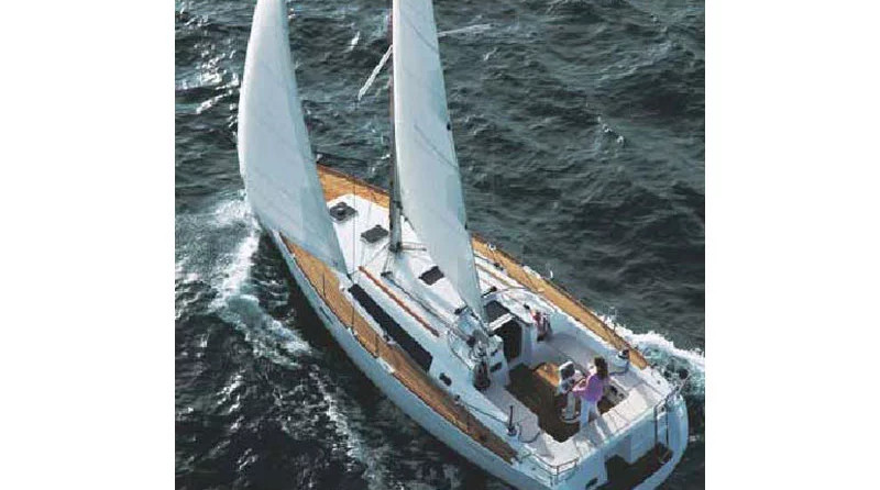 Beneteau Oceanis 37