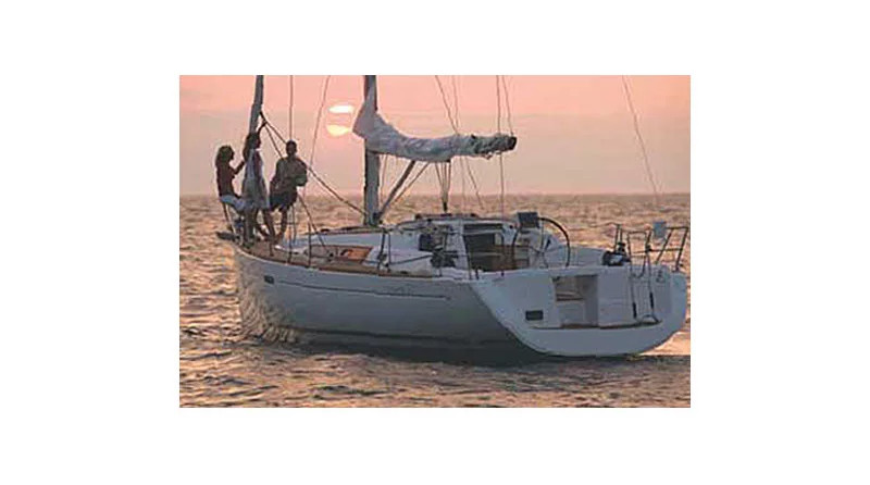 Beneteau Oceanis 37