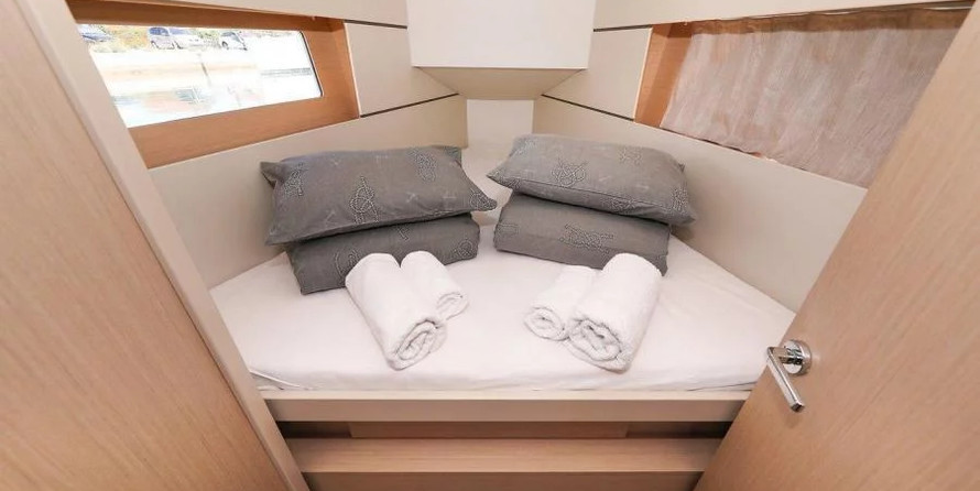 Beneteau Oceanis 35.1