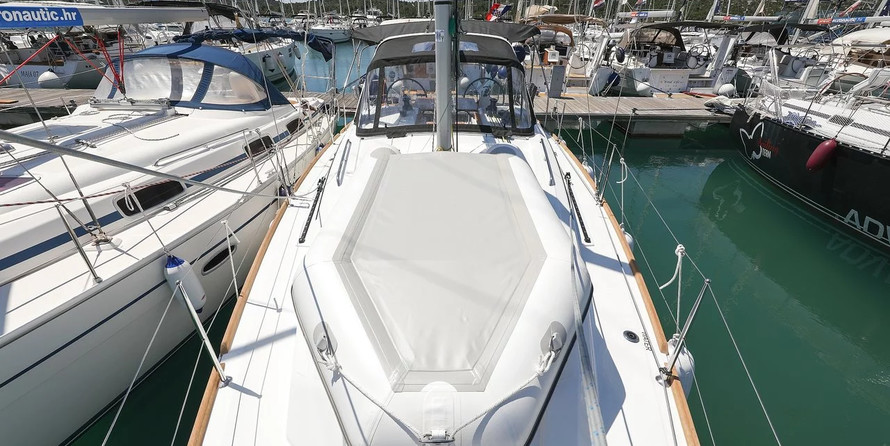 Beneteau Oceanis 35.1