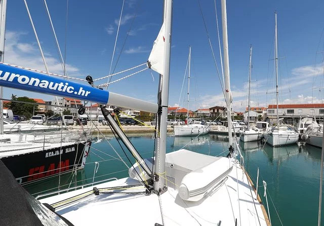 Beneteau Oceanis 35.1