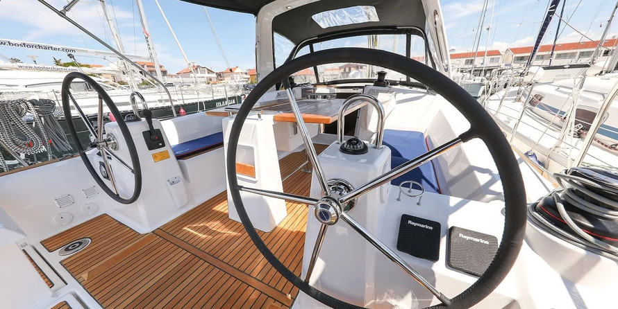 Beneteau Oceanis 35.1