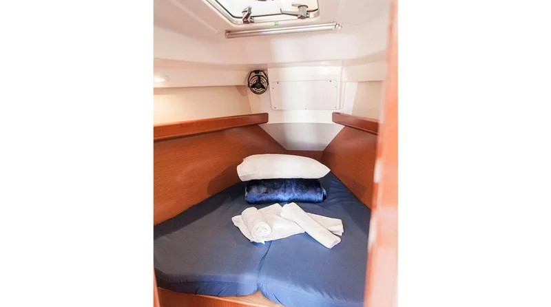 Beneteau Oceanis 343