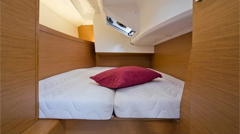 Jeanneau Sun Odyssey 349