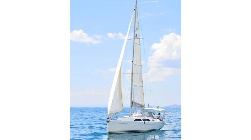 Hanse 325