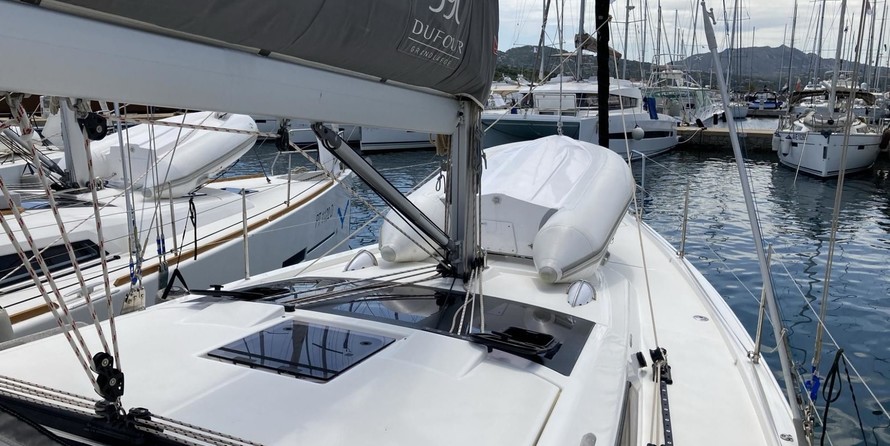Dufour 390
