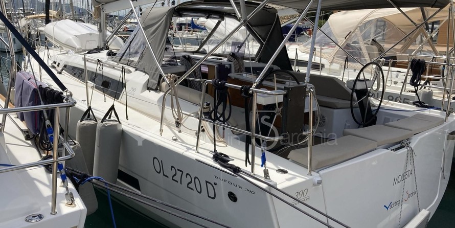 Dufour 390