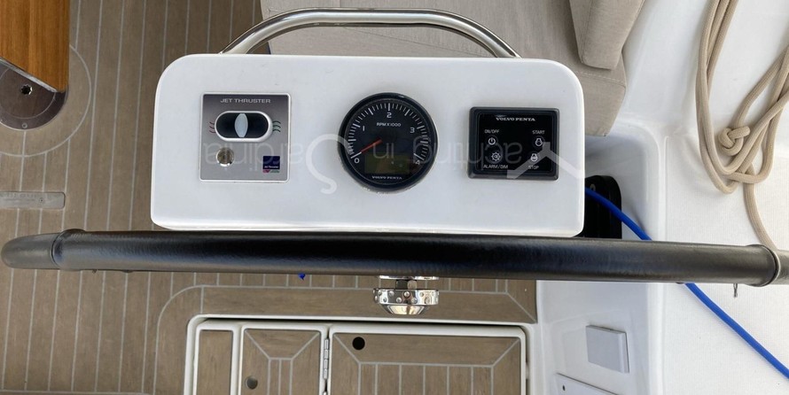 Dufour 390