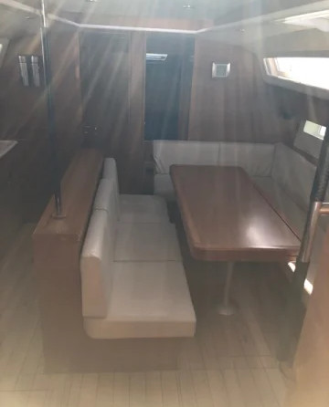 Jeanneau 54
