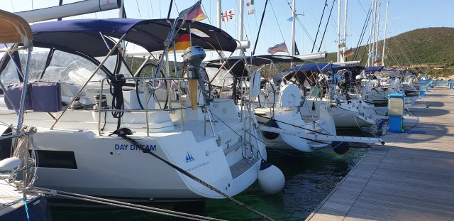 Jeanneau 54