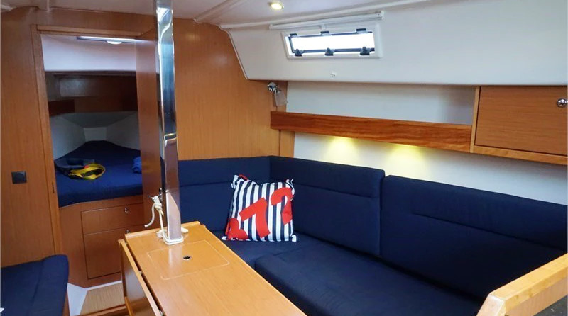 Bavaria 32 Cruiser