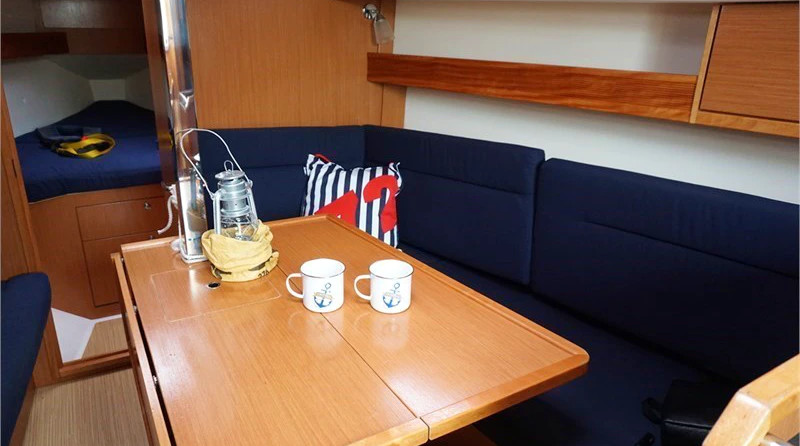 Bavaria 32 Cruiser
