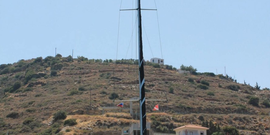 Bavaria 44
