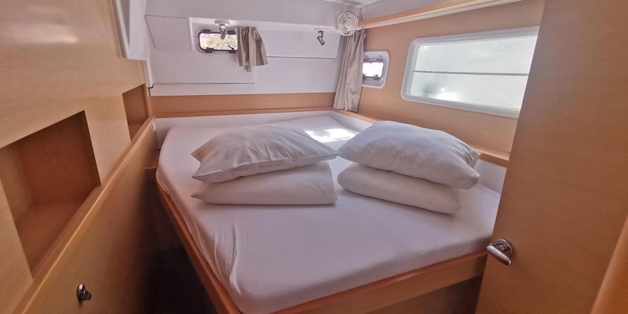 Lagoon 400 S2