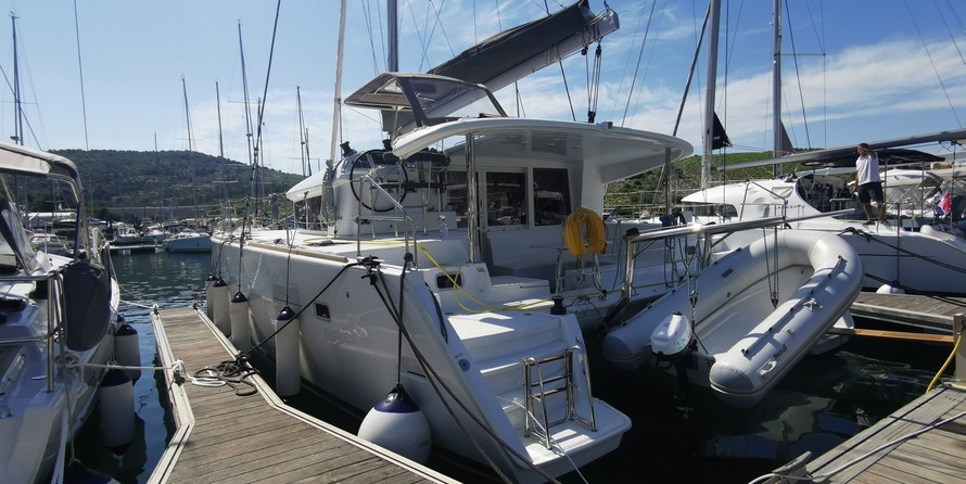 Lagoon 400 S2