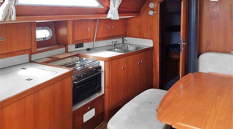 Jeanneau Sun Odyssey 37.1