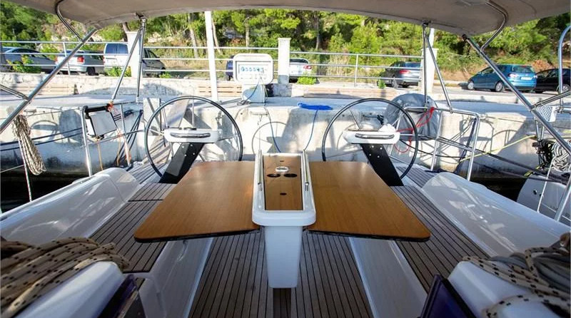 Dufour 360 Grand Large (3Cab)