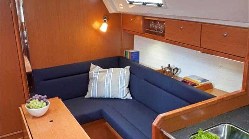 Bavaria Cruiser 36 (2Cab)