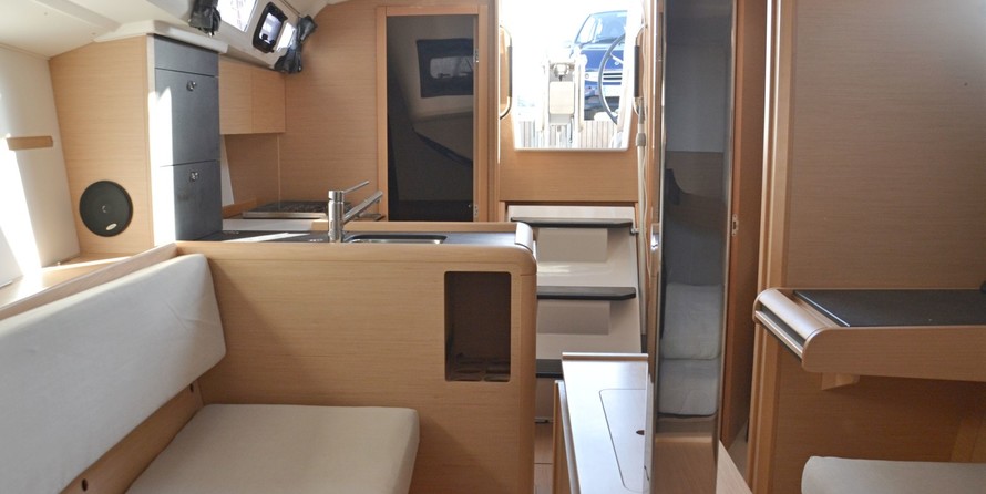 Jeanneau Sun Odyssey 349