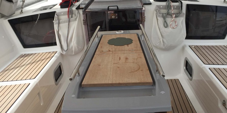 Beneteau Oceanis 41.1