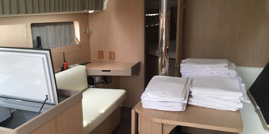 Beneteau Oceanis 41.1