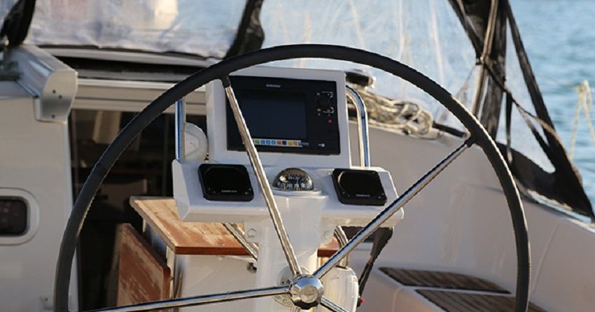 Beneteau Oceanis 37