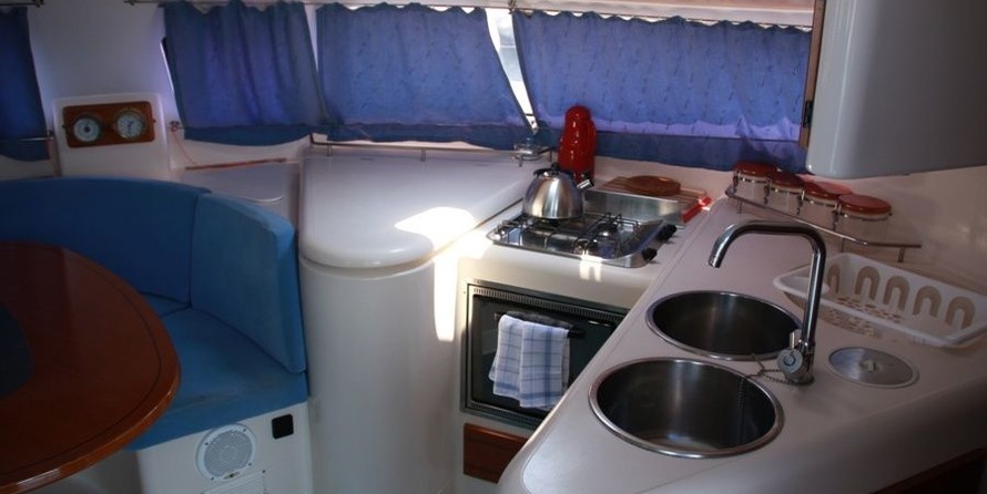 Fountaine Pajot Athena 38